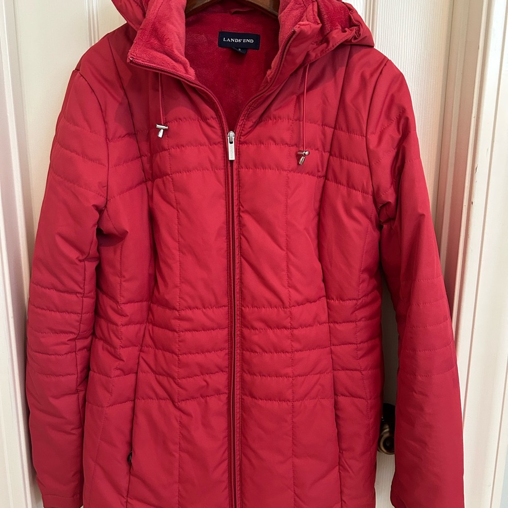 Lands’ End Red Hooded Insulated Puffer Coat – Women’s Small